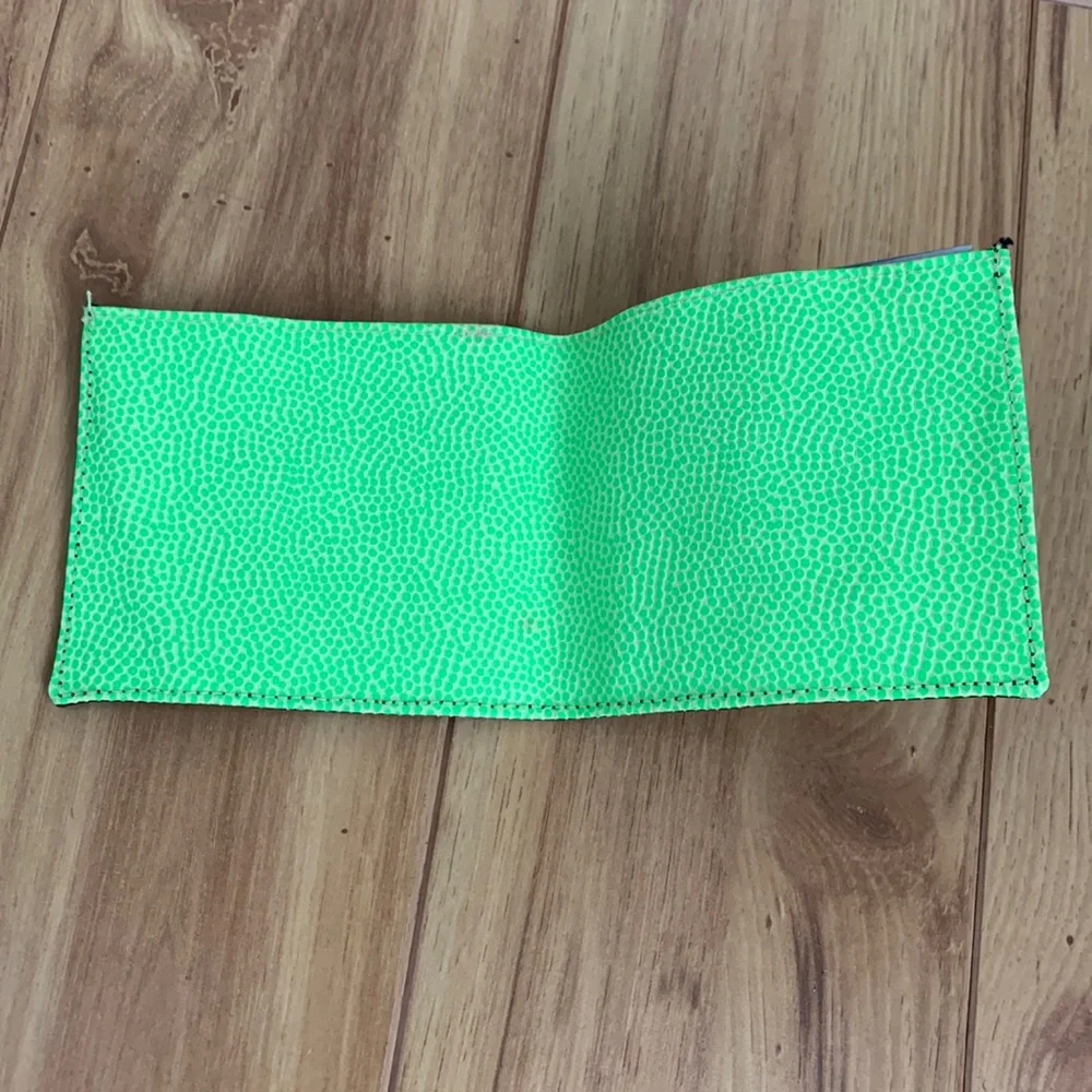 MIB Bi-Fold Wallet Men in Black Green Vintage 90 bifold Vinyl Columbia Pictures